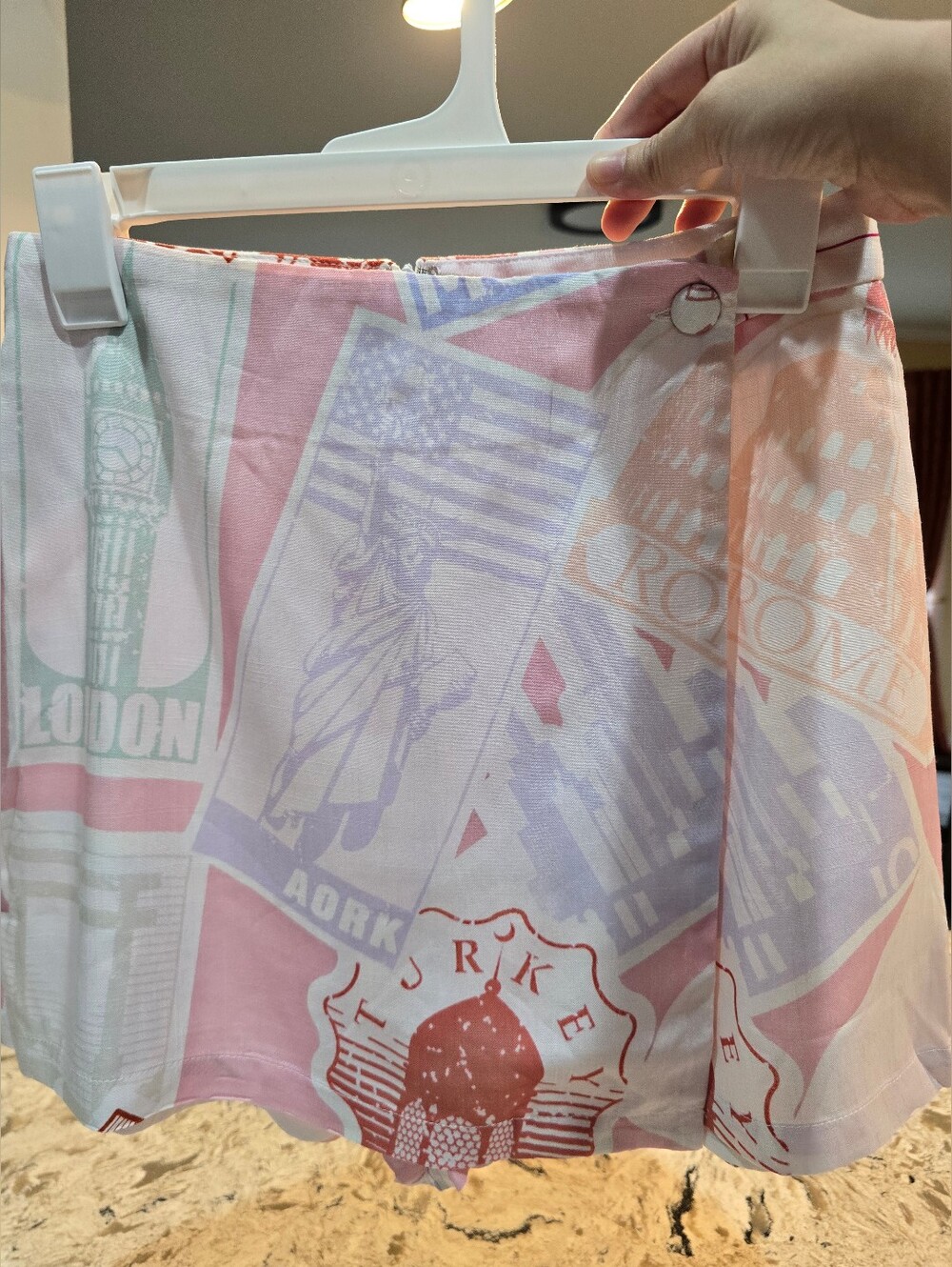 NWT Prosperina Peyton Passport Print Pink Skort in XS - Picture 7 of 13